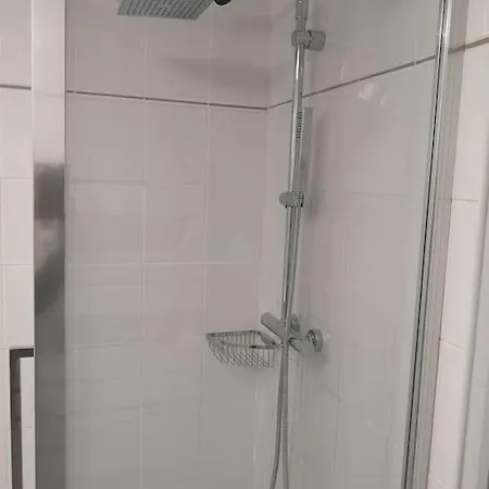 100m De La Richelieu + Piscine * Агд